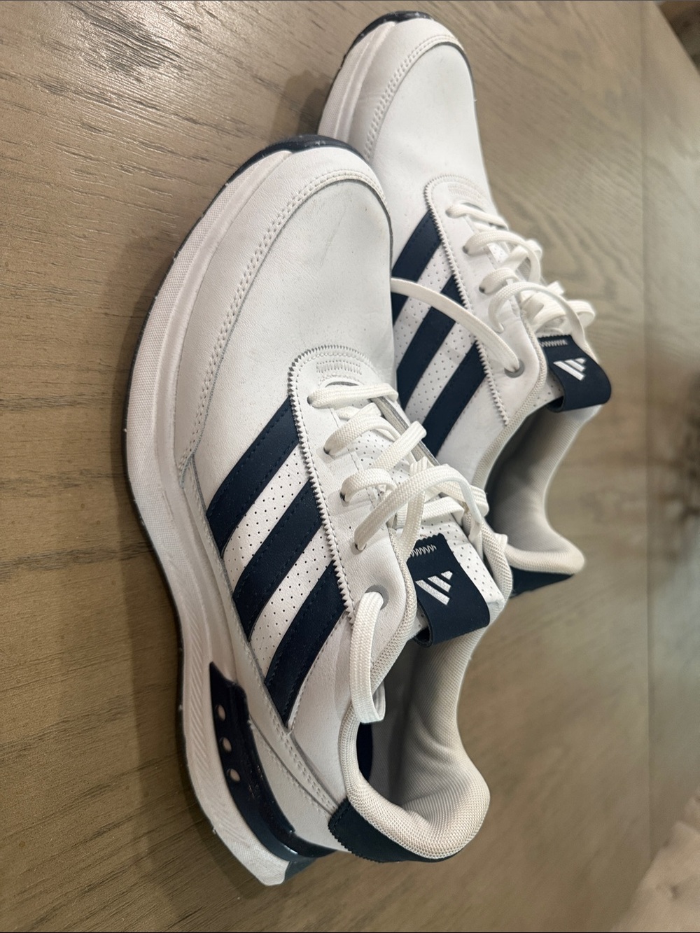 adidas Men’s Golf Shoes White and Navy Low-Top Sneakers